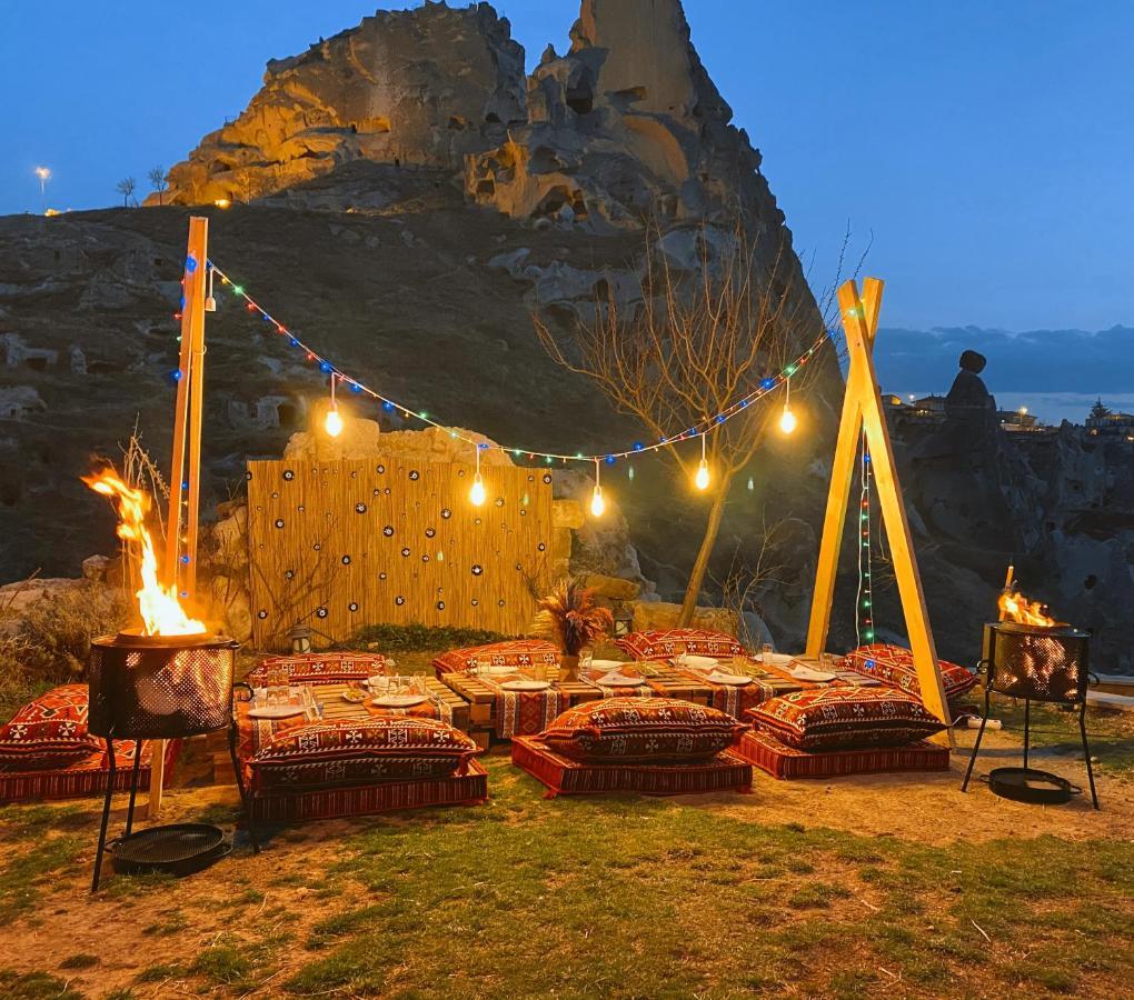 Anatelein Cave Hotel Uchisar Exterior photo