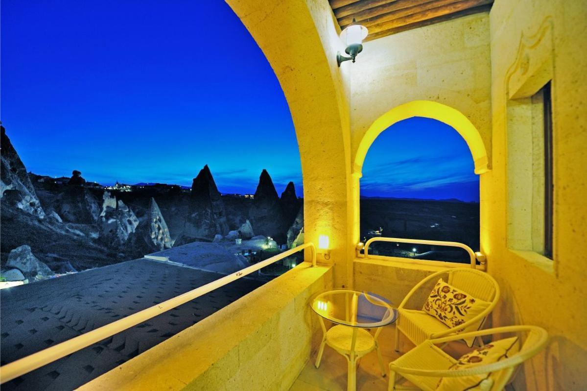 Anatelein Cave Hotel Uchisar Exterior photo