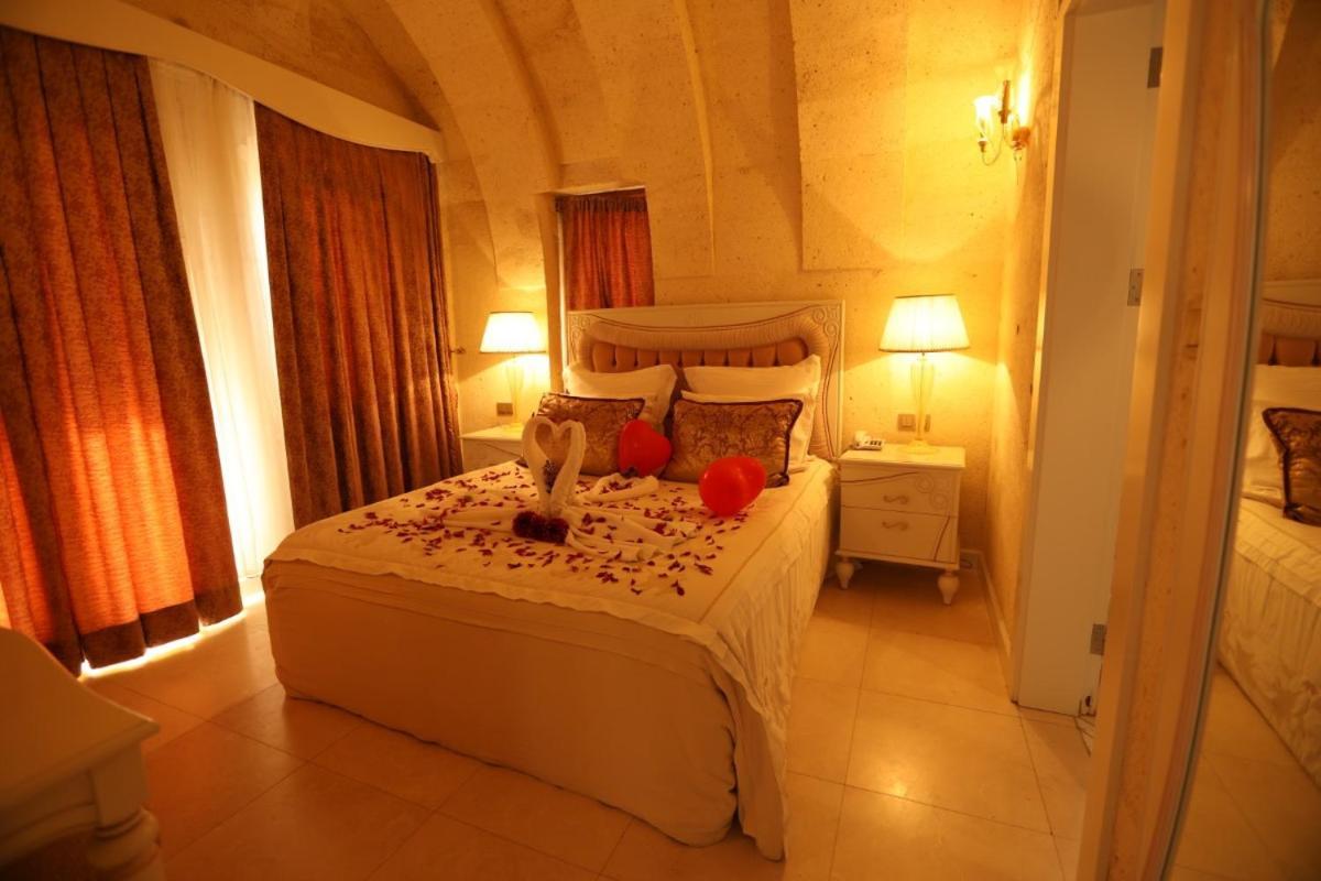 Anatelein Cave Hotel Uchisar Exterior photo